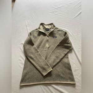 Patagonia quarter zip sweater jacket (large)